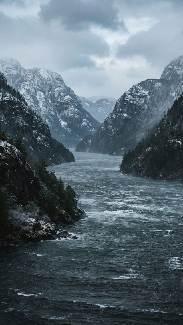 Weather - Squamish: the icy outflow winds of British Columbia