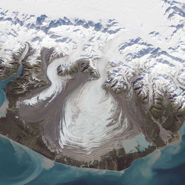 Planet Earth - Malaspina Glacier: North America’s surging piedmont ice sheet