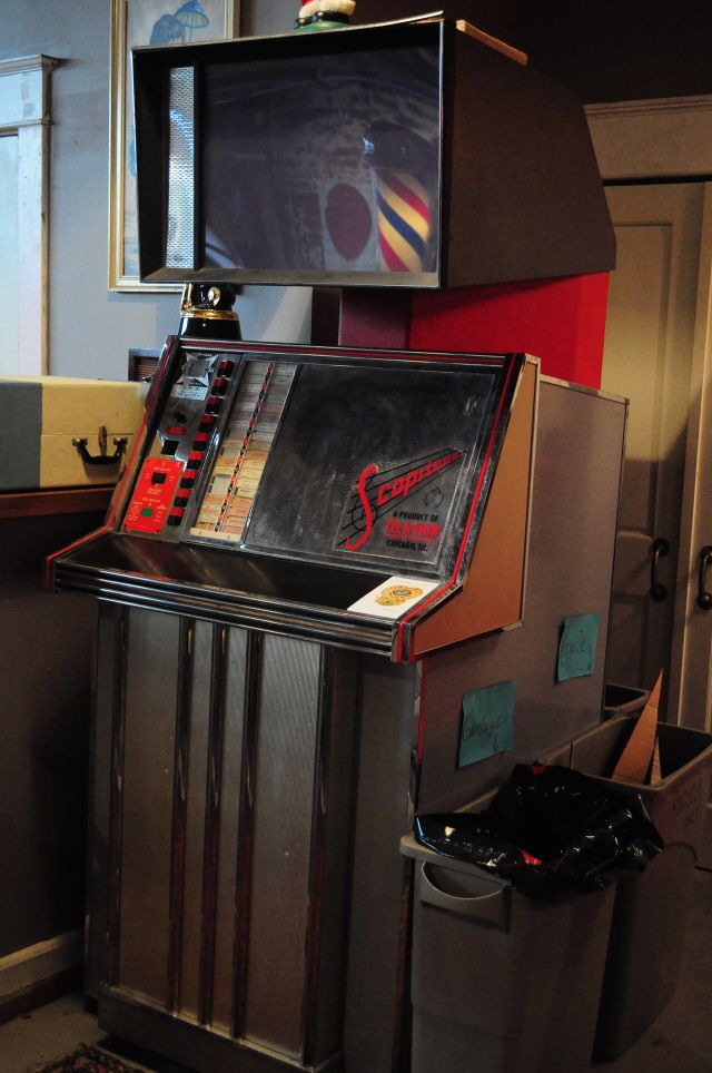 Inventions - Scopitone: the coin-operated jukebox that launched music videos