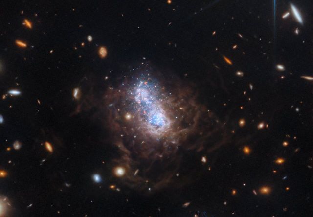 Space - I Zwicky 18: a window into early cosmic conditions