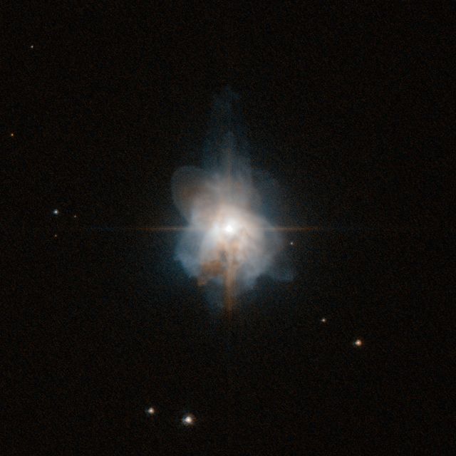 Space - Hen 3-1333: dying star mimics massive Wolf-Rayet giants