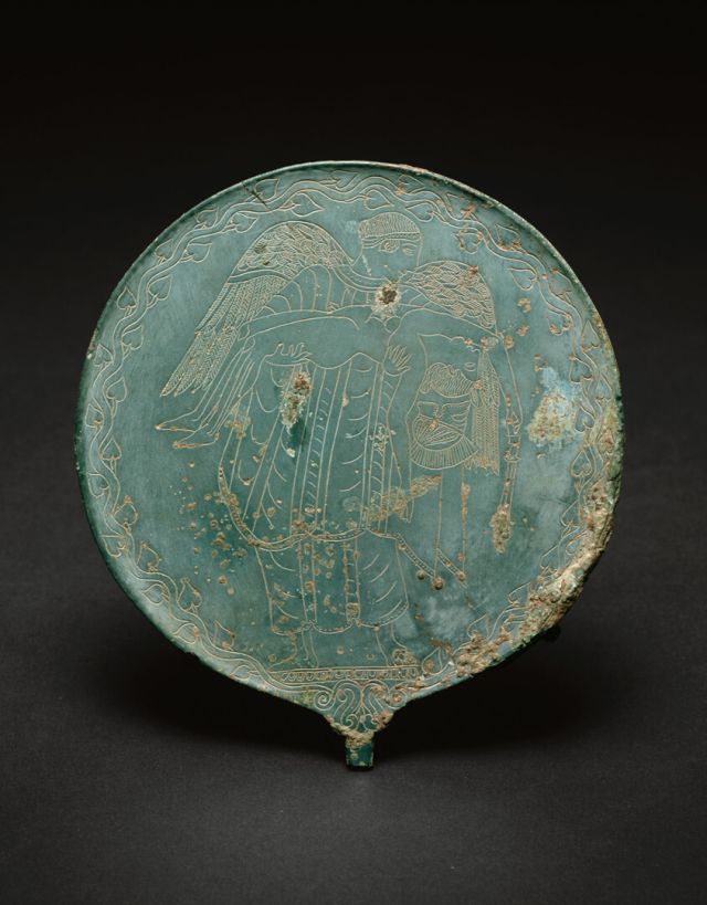 Art Minute - Etruscan Hand Mirror with Eos and Memnon