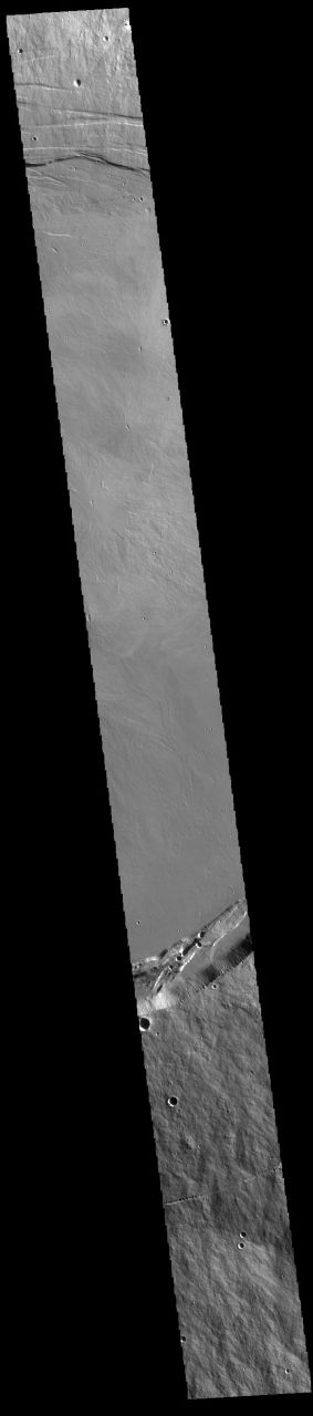 Planet Earth - Arsia Mons: The colossal Martian volcano dwarfing Earth's peaks