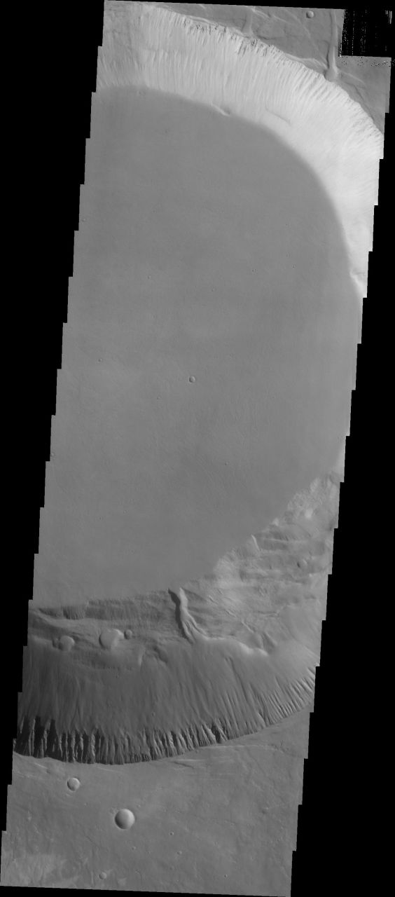 Planet Earth - Pavonis Mons: The gentle giant among Martian volcanoes