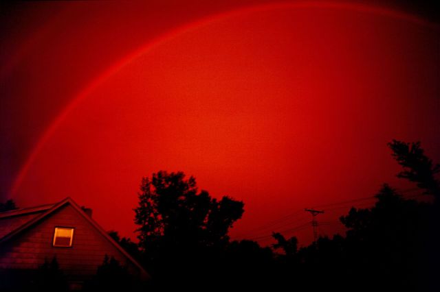 Science & Nature - Monochrome rainbows: rare red arcs in twilight skies