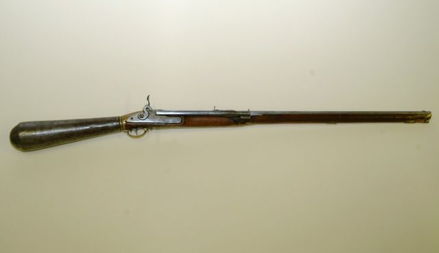 Inventions - The Girardoni air rifle: pioneering repeating firepower with compressed air