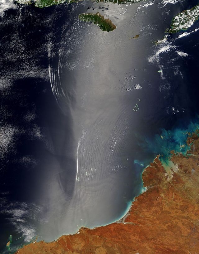 Science & Nature - Sunglint: when ocean reflections reveal atmospheric waves
