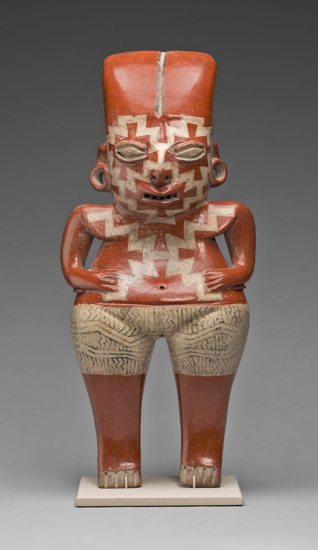 Art Minute - Female Figure by Chupícuaro Artists