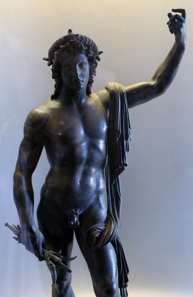 Myths & Legends - Śuri: the Etruscan fire god of shadows