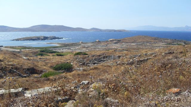 World Wonders - Delos: Sacred Cycladic island and legendary divine birthplace