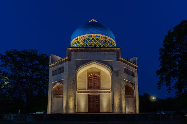 World Wonders - Sabz Burj: Delhi's mysterious octagonal Mughal mausoleum