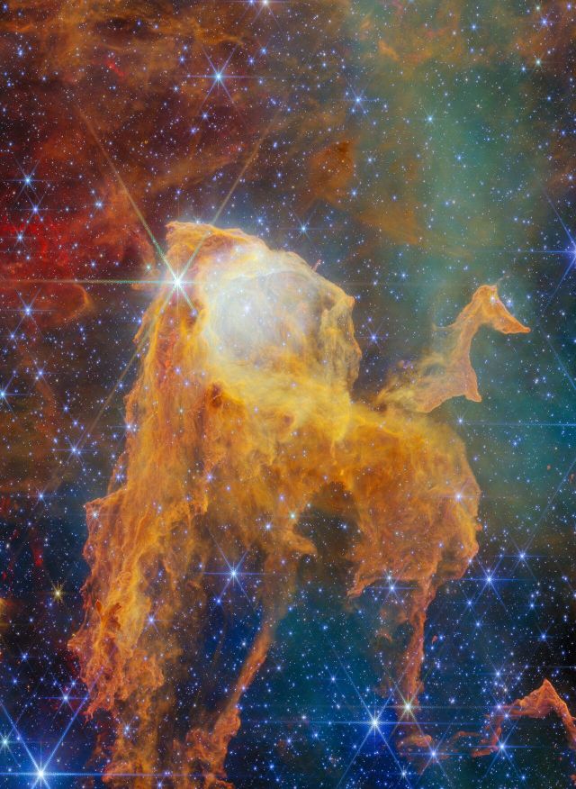Space - Webb reveals stellar nursery inside Carina's Treasure Chest