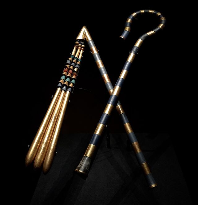 Shipwrecks & Lost Worlds - The crook and flail: Sacred symbols of pharaonic rule