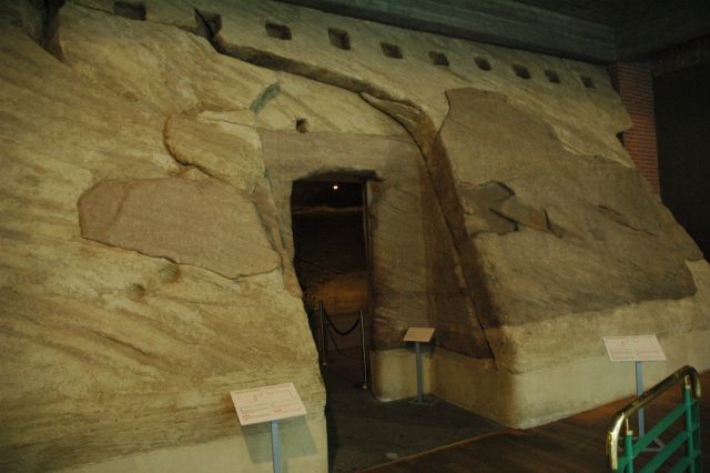 Egyptology - Temple of Ellesyia: Thutmosis III's rock-cut sanctuary
