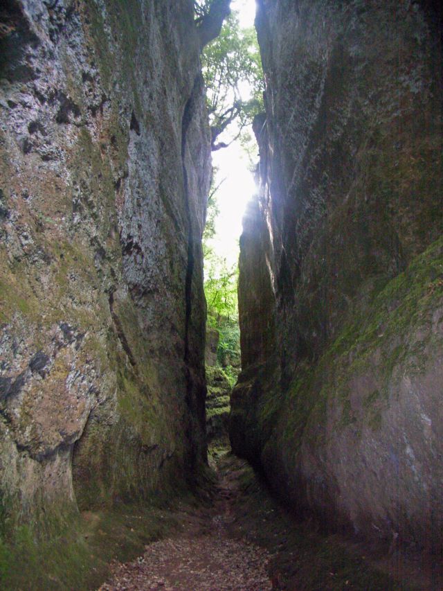 The Etruscans - Vie Cave: deep road networks carved through solid bedrock