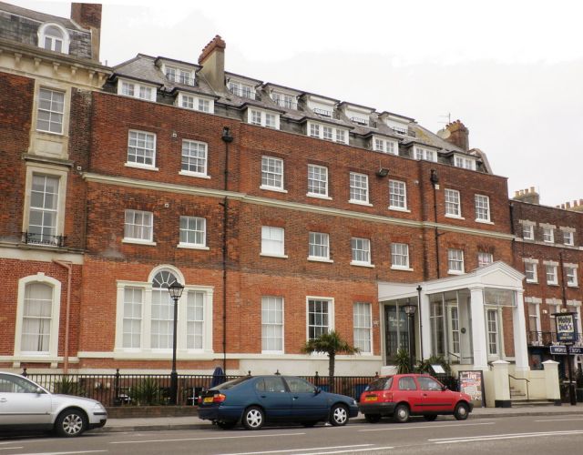 Castles & Palaces - Gloucester Lodge: King George III's seaside convalescence