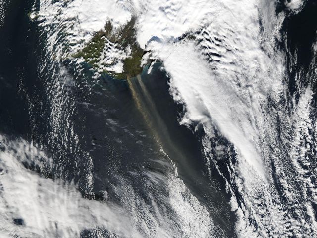 Planet Earth - Iceland's Sandur: Glacial plains generating ocean dust plumes