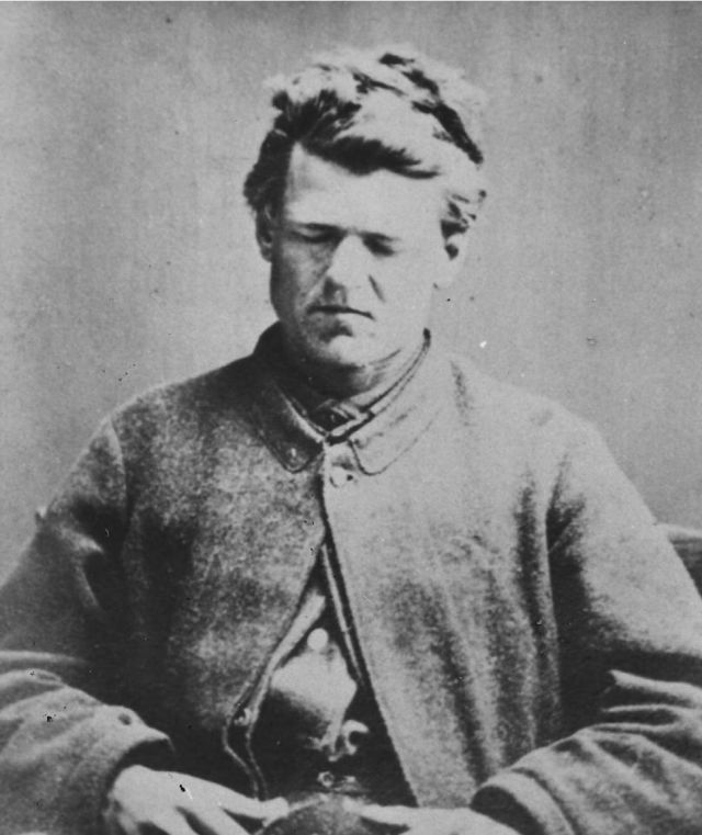 Crime Stories - Bluecap: the sun-shielded bushranger of the Riverina