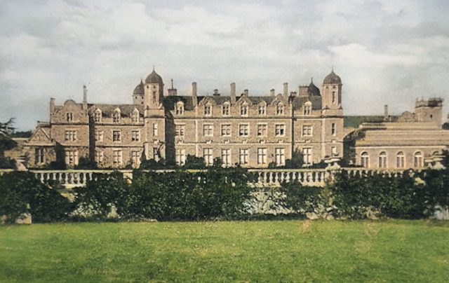 Castles & Palaces - Eastwell Park: Kent's ducal estate and lakeside manor