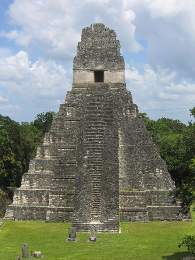 Maya, Aztecs & Incas - Tikal Temple I: the stepped pyramid of Ah Cacao