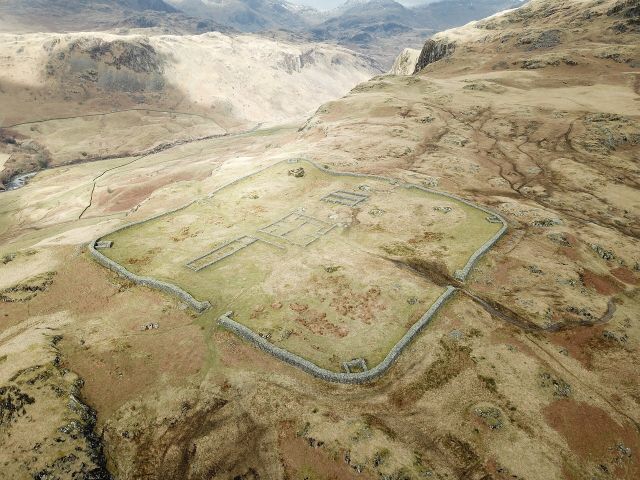 The Roman Empire - Mediobogdum: Rome's mountain outpost at Hardknott Pass