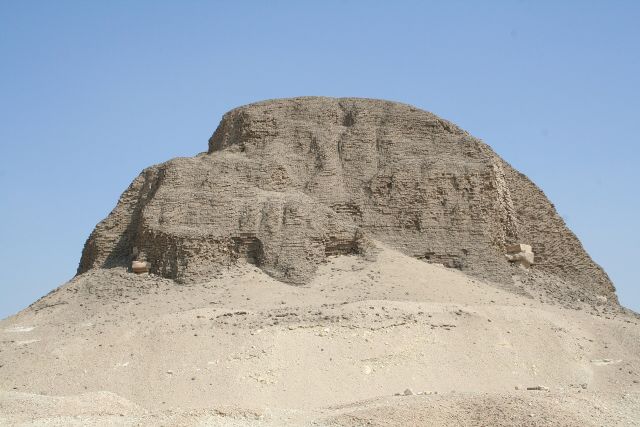 Shipwrecks & Lost Worlds - El Lahun: Egypt’s Middle Kingdom pyramid and town