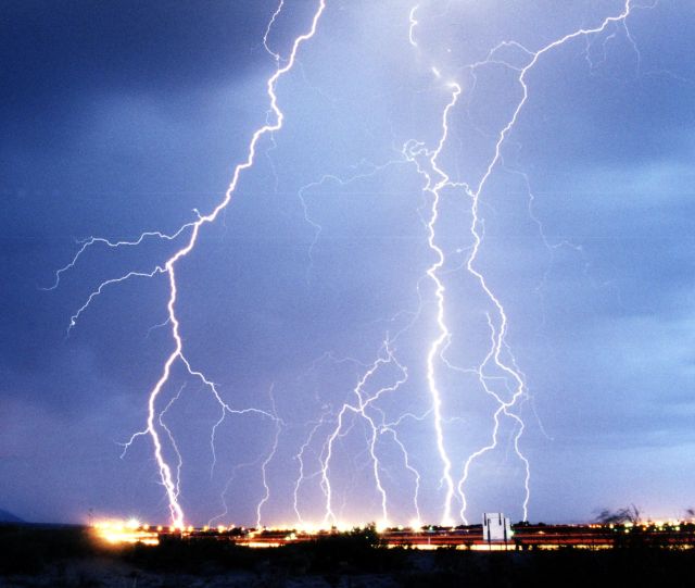 Weather - Lightning strikes: the mechanics and dangers of electrical discharge