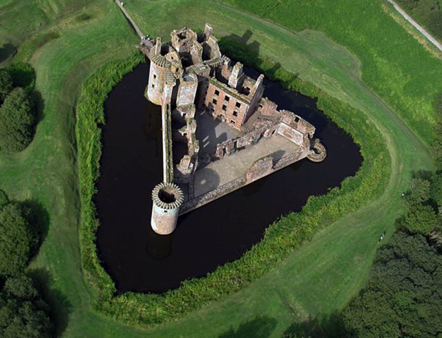 Castles & Palaces - Scottish castles: The evolution of northern fortresses and palaces