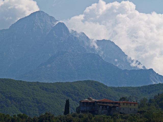 World Wonders - Mount Athos: The autonomous Byzantine sanctuary on the Aegean