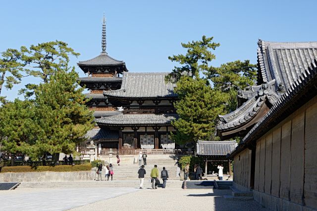 World Wonders - Horyu-ji: The world's oldest surviving wooden architecture